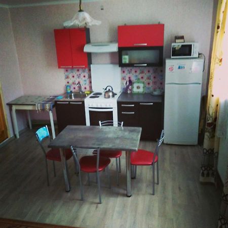 Belye Rozy Hotel Nyasvizh Ngoại thất bức ảnh